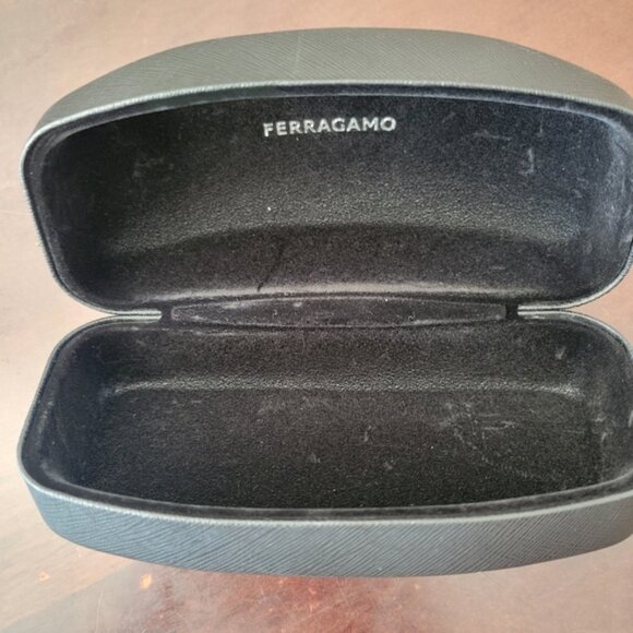 Salvatore Ferragamo Black Eyewear Case - Picture 6 of 6